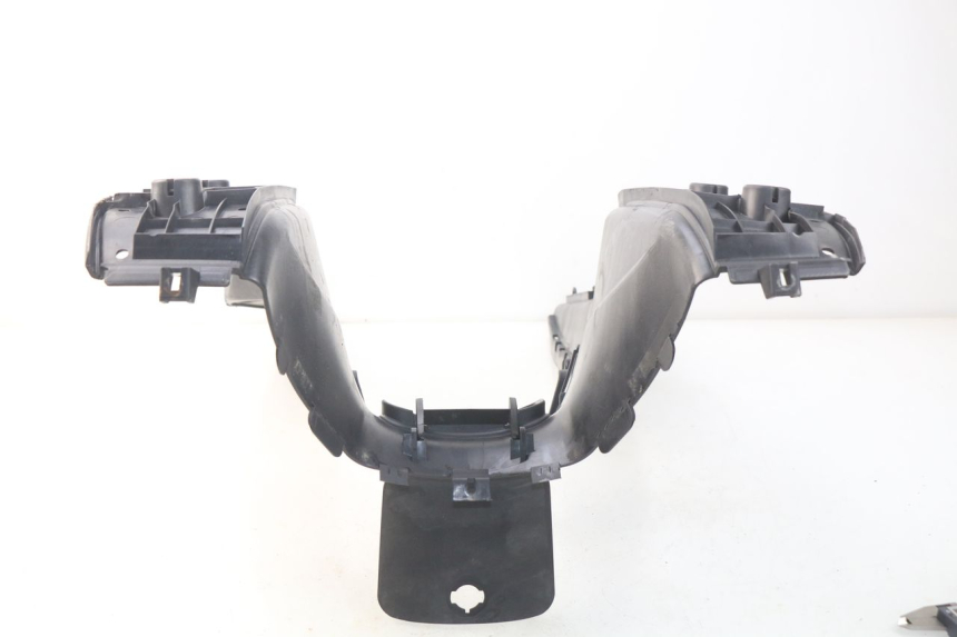 photo de ESTRIBO SUZUKI UC EPICURO 125 (1999 - 2003) - Detalhe da peça