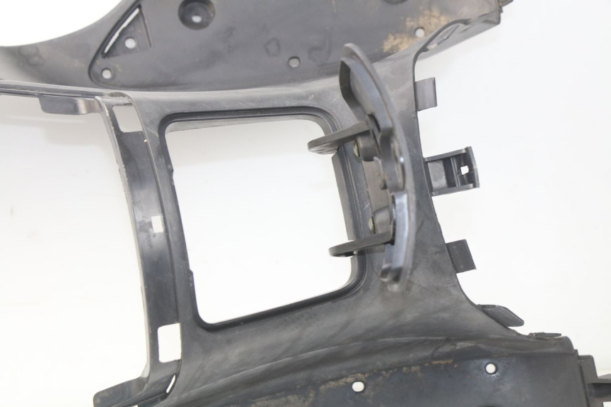 photo de ESTRIBO SUZUKI UC EPICURO 125 (1999 - 2003) - Estado da superfície