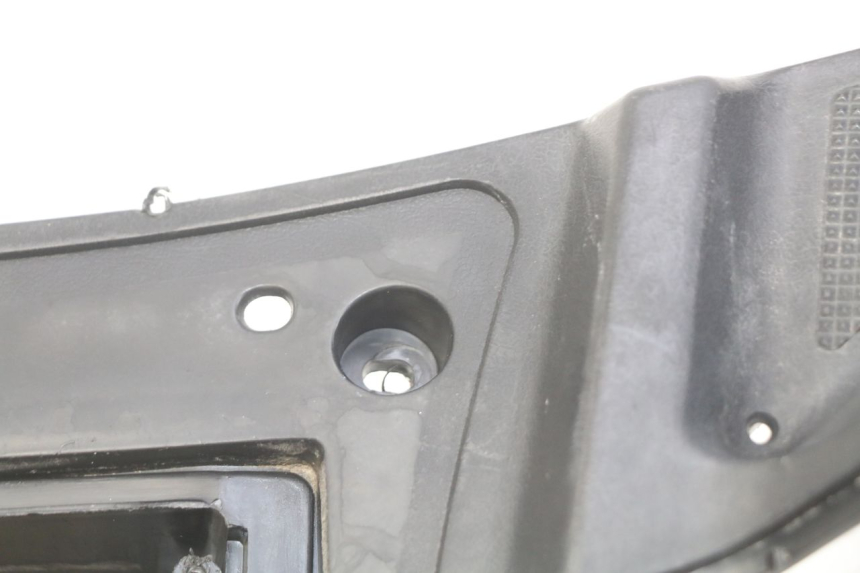 photo de ESTRIBO PEUGEOT V-CLIC VCLIC 50 (2007 - 2013) - Detalhe da peça