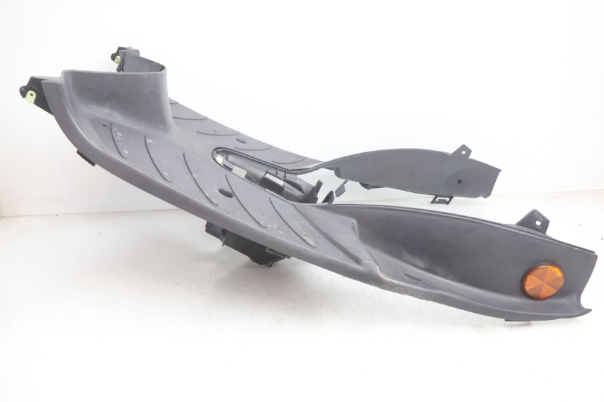 photo de ESTRIBO PEUGEOT VIVACITY 50 (2004 - 2009) - Detalhes característicos