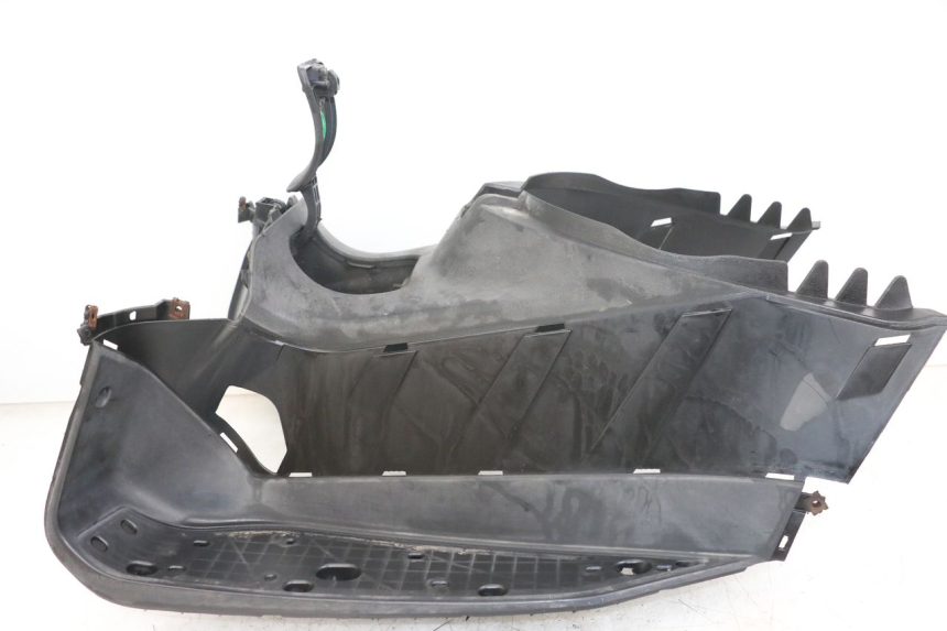 photo de ESTRIBO YAMAHA X-MAX XMAX 250 (2006 - 2009) - Detalhe da peça