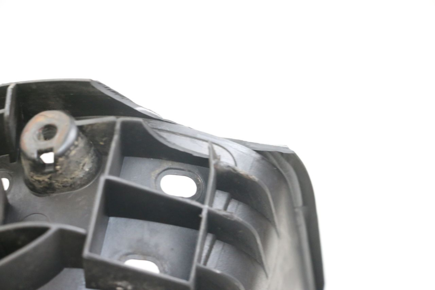 photo de DESCANSO DE PÉ YAMAHA XMAX X-MAX 125 (2006 - 2009) - Detalhe da peça