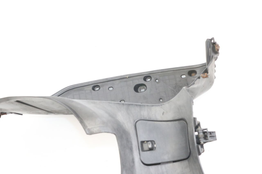 photo de DESCANSO DE PÉ YAMAHA XMAX X-MAX 125 (2006 - 2009) - Ampliação dos componentes