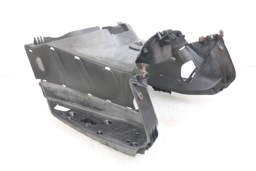 photo de DESCANSO DE PÉ YAMAHA XMAX X-MAX 125 (2006 - 2009) - Marcações e referências