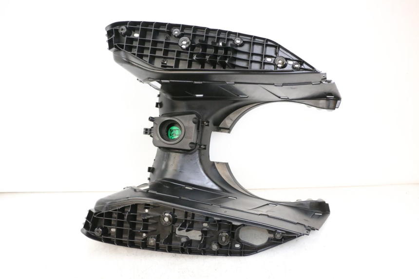 photo de DESCANSO DE PÉ YAMAHA XMAX X-MAX 125 (2006 - 2009) - Estado da superfície