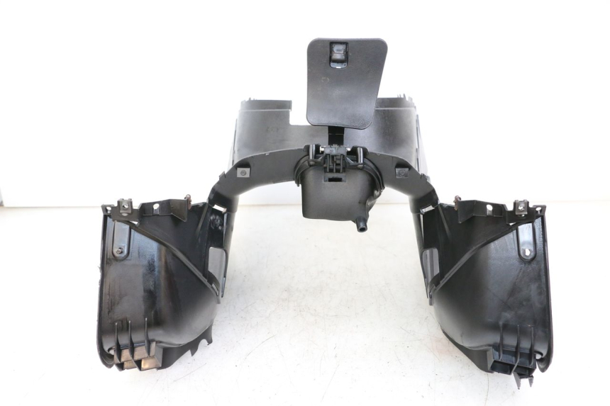 photo de DESCANSO DE PÉ YAMAHA XMAX X-MAX 125 (2006 - 2009) - Marcações e referências