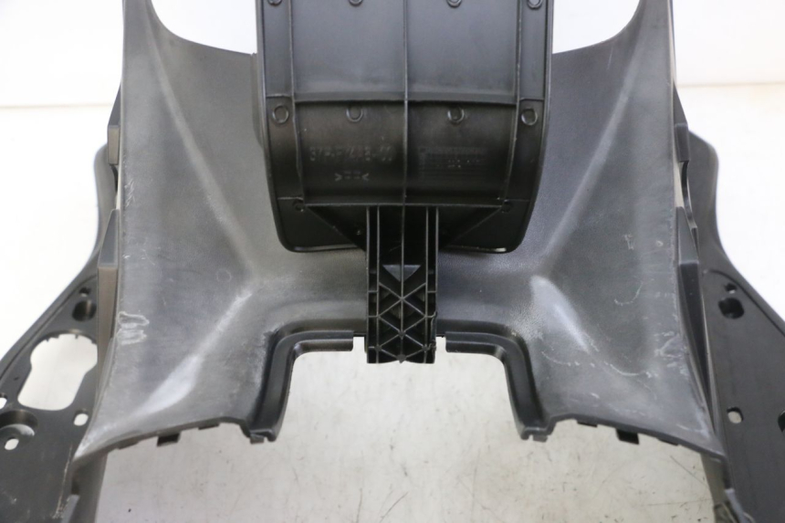photo de ESTRIBO YAMAHA X-MAX XMAX 125 (2010 - 2013) - Detalhe da peça