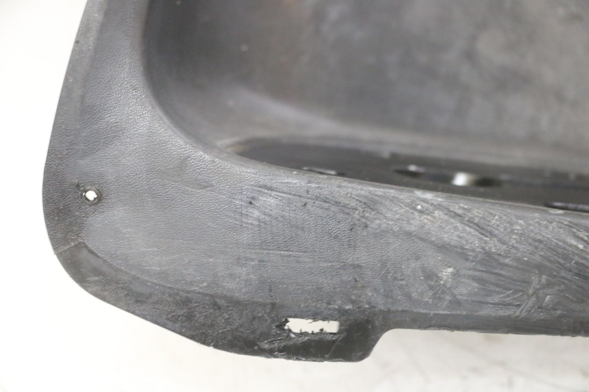 photo de ESTRIBO YAMAHA X-MAX XMAX 125 (2010 - 2013) - Estado da superfície
