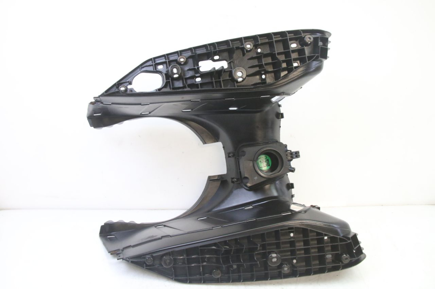 photo de DESCANSO DE PÉ YAMAHA XMAX X-MAX 125 (2006 - 2009) - Detalhes característicos