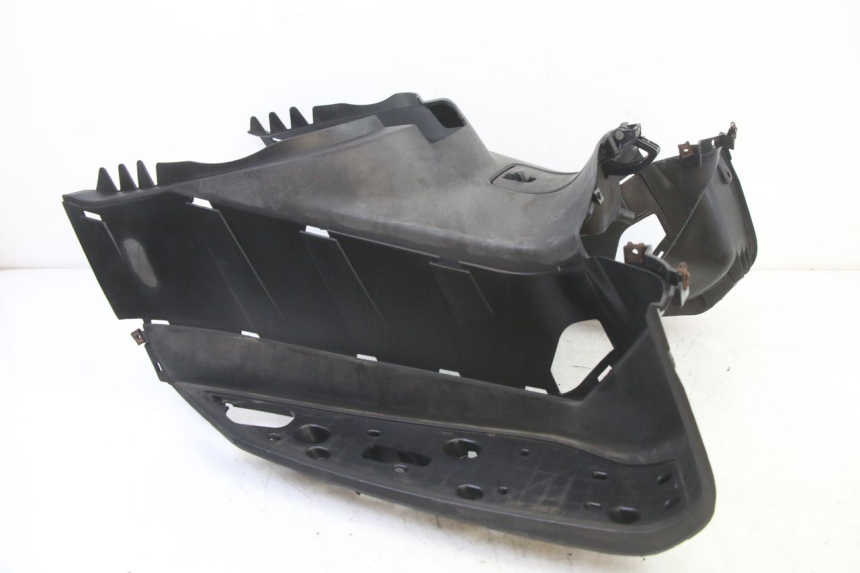 photo de DESCANSO DE PÉ YAMAHA XMAX X-MAX 125 (2006 - 2009) - Zoom do estado de desgaste