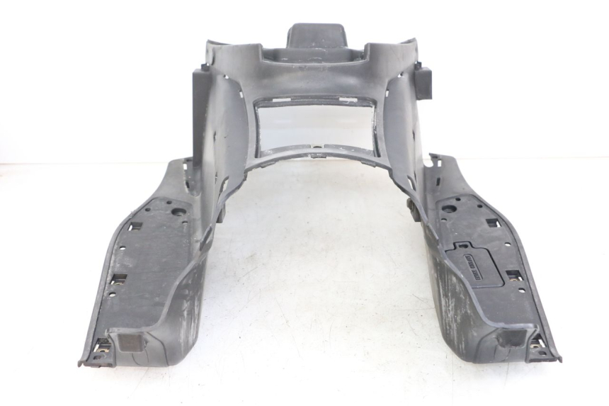 photo de DESCANSO DE PÉ KYMCO XCITING 250 (2006 - 2009) - Outro ângulo de visão