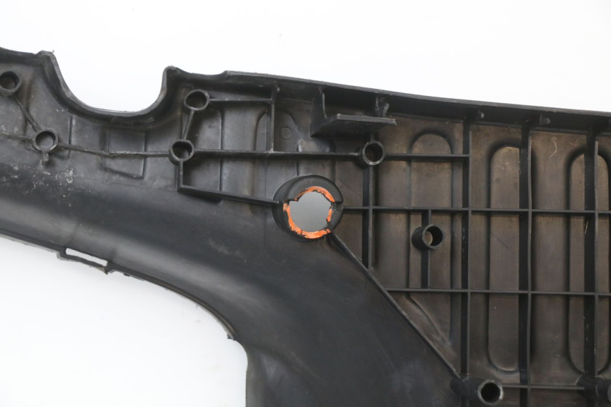 photo de ESTRIBO YAMAHA YE ZEST 50 (1992 - 1998) - Pontos de fixação