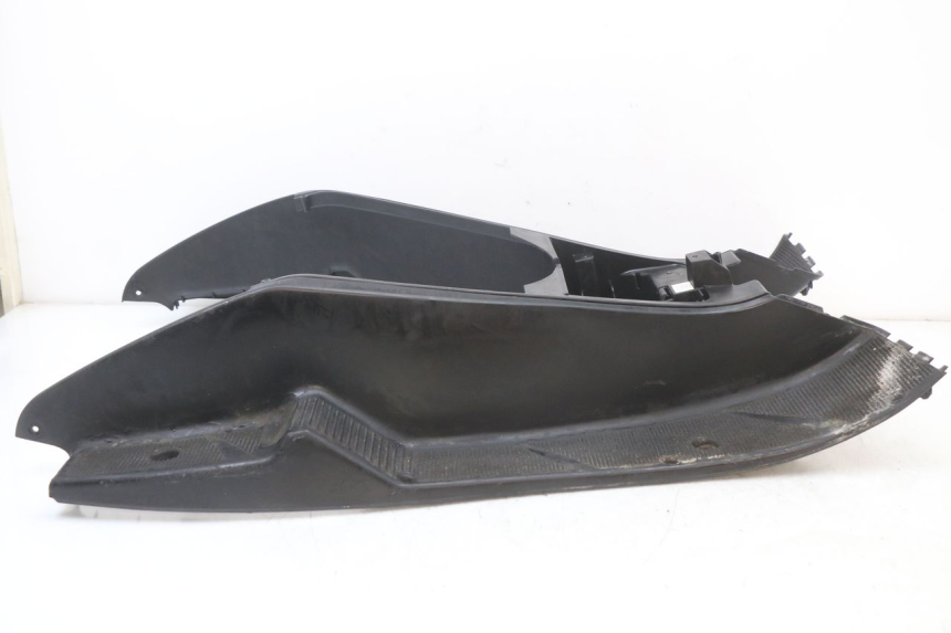 photo de ESTRIBO YAMAHA YP MAJESTY 125 (2002 - 2006) - Zoom do estado de desgaste