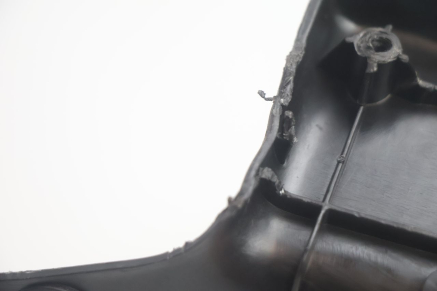 photo de ESTRIBO YAMAHA YP MAJESTY 125 (2007 - 2010) - Detalhes característicos