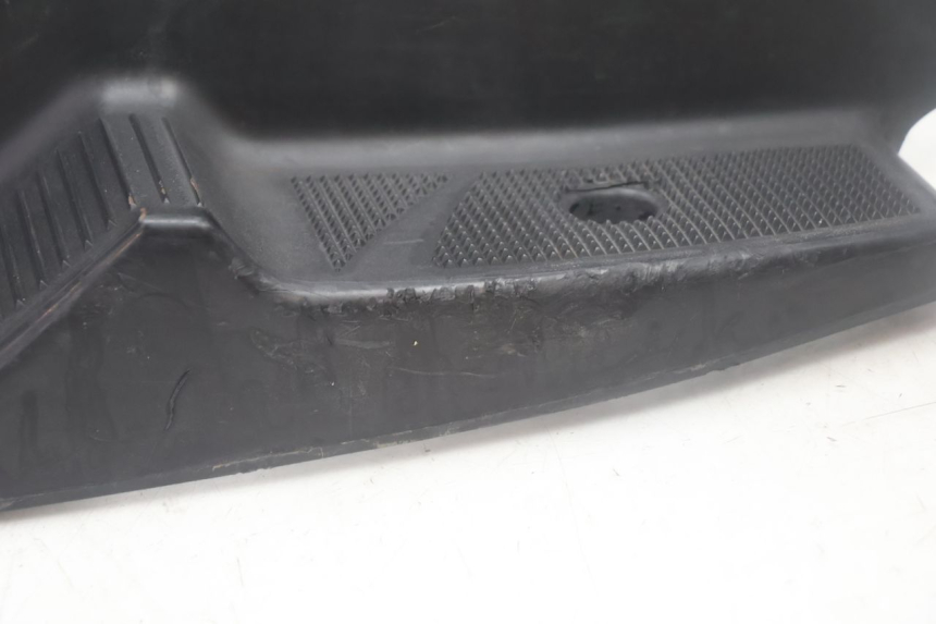 photo de ESTRIBO YAMAHA YP MAJESTY 125 (2007 - 2010) - Ampliação técnica