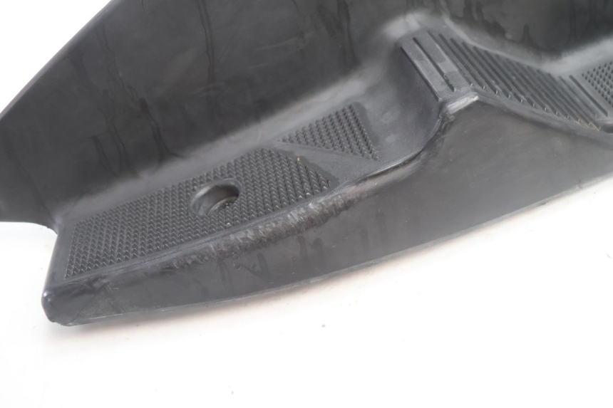 photo de ESTRIBO YAMAHA YP MAJESTY 125 (2007 - 2010) - Estado da superfície
