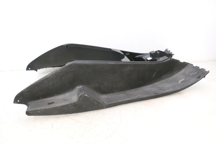 photo de ESTRIBO YAMAHA YP MAJESTY 125 (2002 - 2006) - Outro ângulo de visão