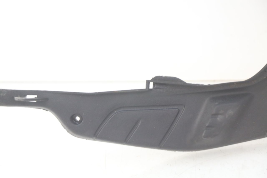 photo de ESTRIBO PIAGGIO ZIP 4T 50 (2018 - 2020) - Peça verificada