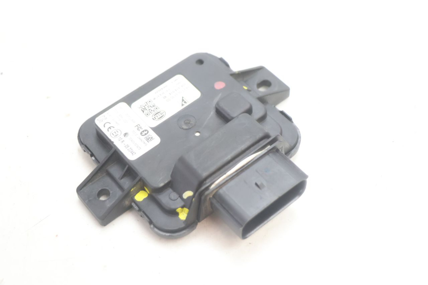photo de MÓDULO DE INTERFACE PIAGGIO MP3 HPE 530 (2022 - 2026) - Vista principal