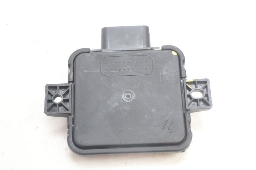 photo de MÓDULO DE INTERFACE PIAGGIO MP3 HPE 530 (2022 - 2026) - Pontos de fixação