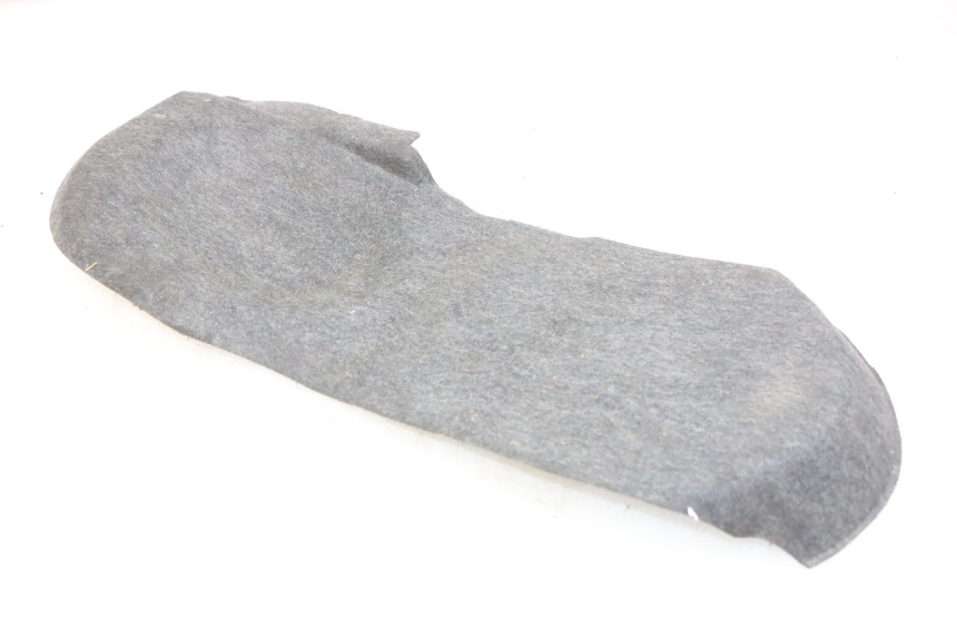 photo de ALFOMBRA DO BAÚ HONDA FJS SILVERWING SILVER WING 400 (2009 - 2016) - Detalhe da peça