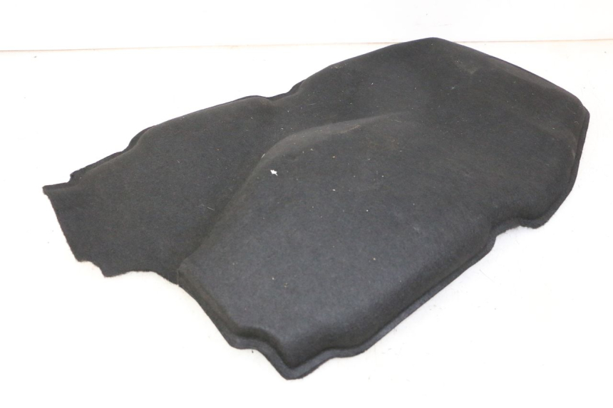 photo de ALFOMBRA DO BAÚ PIAGGIO MP3 500 (2014 - 2017) - Detalhe da peça