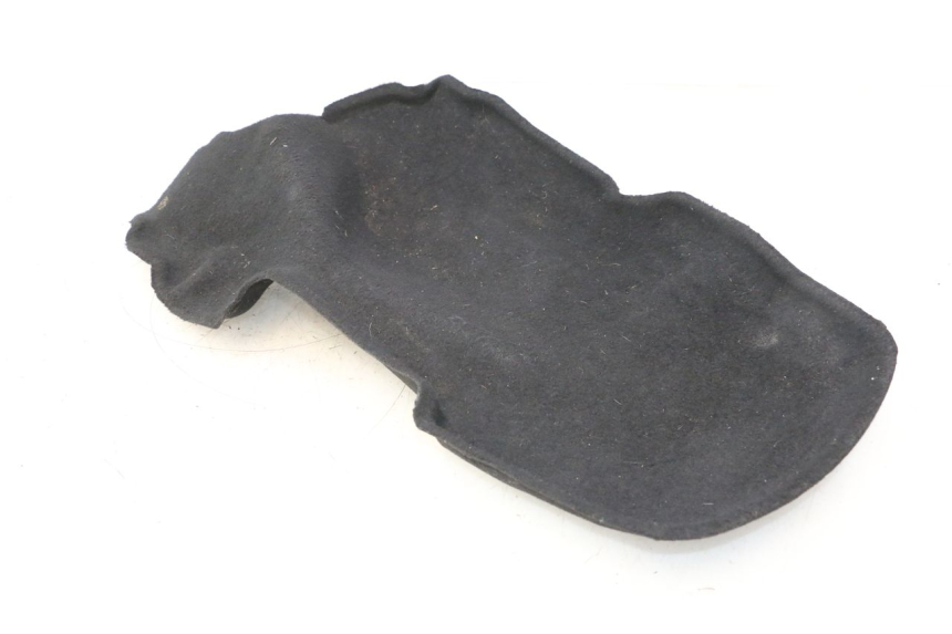 photo de ALFOMBRA DO BAÚ PIAGGIO MP3 500 (2016 - 2018) - Pontos de fixação
