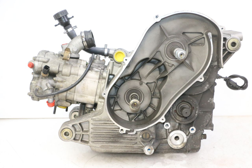 photo de MOTOR QUADRO 4 4D 350 (2015 - 2018) - Vista principal
