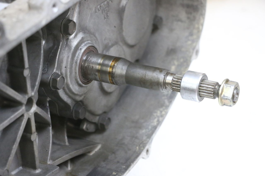 photo de MOTOR ADIVA AD3 300 (2014 - 2020) - Ângulo alternativo