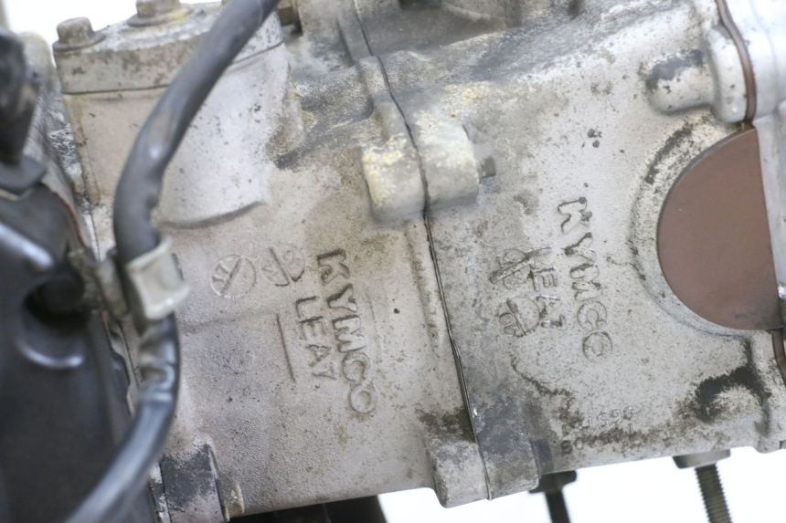 photo de MOTOR ADIVA AD3 300 (2014 - 2020) - Pontos de fixação