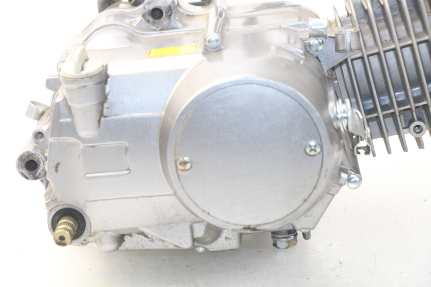 photo de MOTOR ORION AGB37 CRF1 DIRT BIKE 125 (2013 - 2021) - Detalhes característicos