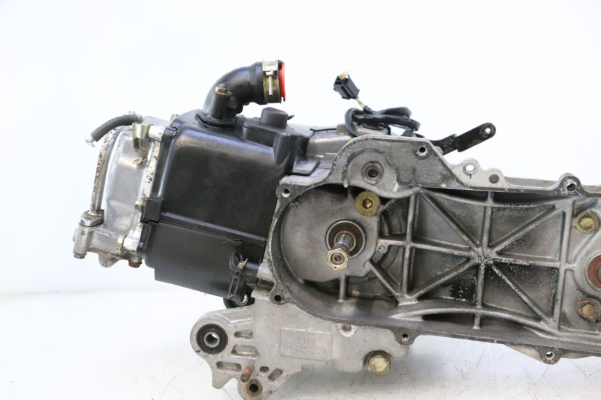 photo de MOTOR KYMCO AGILITY 4T 10" 50 (2005 - 2018) - Zoom de qualidade