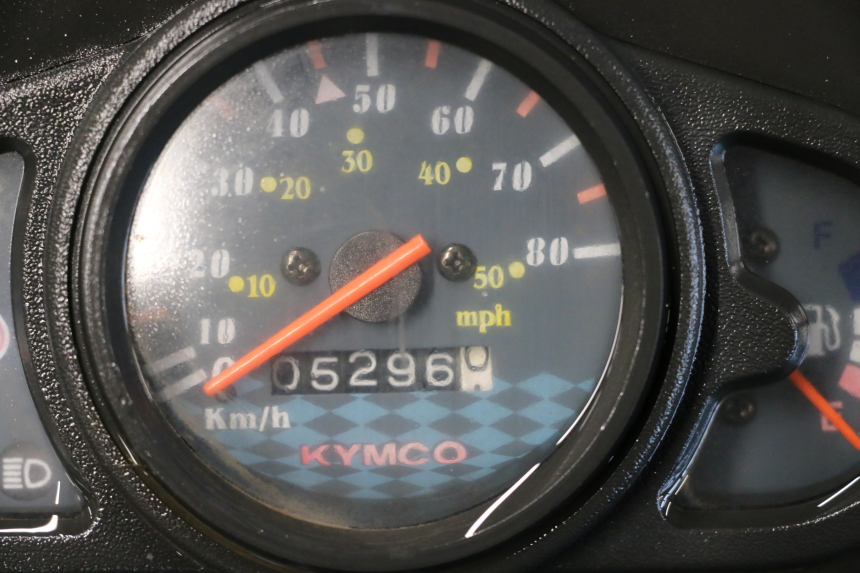 photo de MOTOR KYMCO AGILITY 4T 10" 50 (2005 - 2018) - Zoom do estado de desgaste