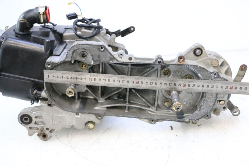 photo de MOTOR KYMCO AGILITY 4T 10" 50 (2005 - 2018) - Outro ângulo de visão