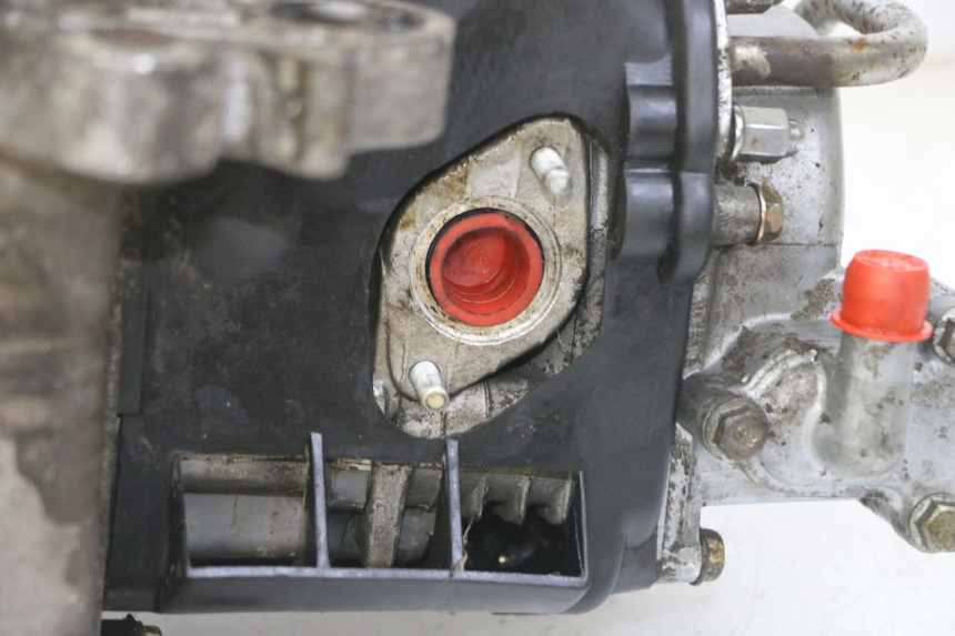 photo de MOTOR KYMCO AGILITY 4T 50 (2005 - 2018) - Outro ângulo de visão