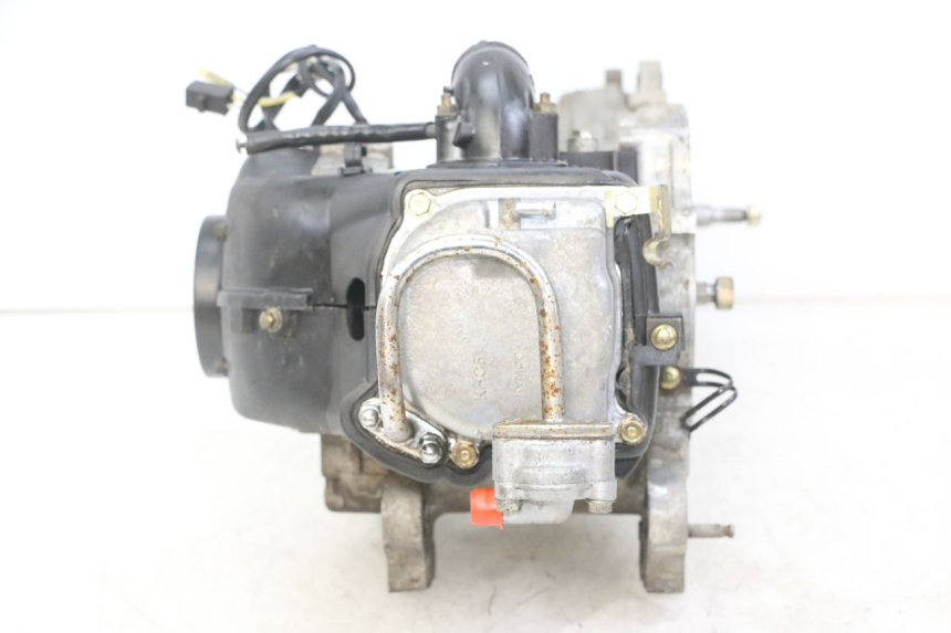 photo de MOTOR KYMCO AGILITY 4T 50 (2005 - 2018) - Pontos de fixação
