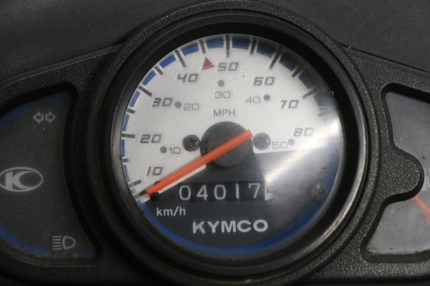 photo de MOTOR KYMCO AGILITY 4T 50 (2018 - 2022) - Vista de perfil