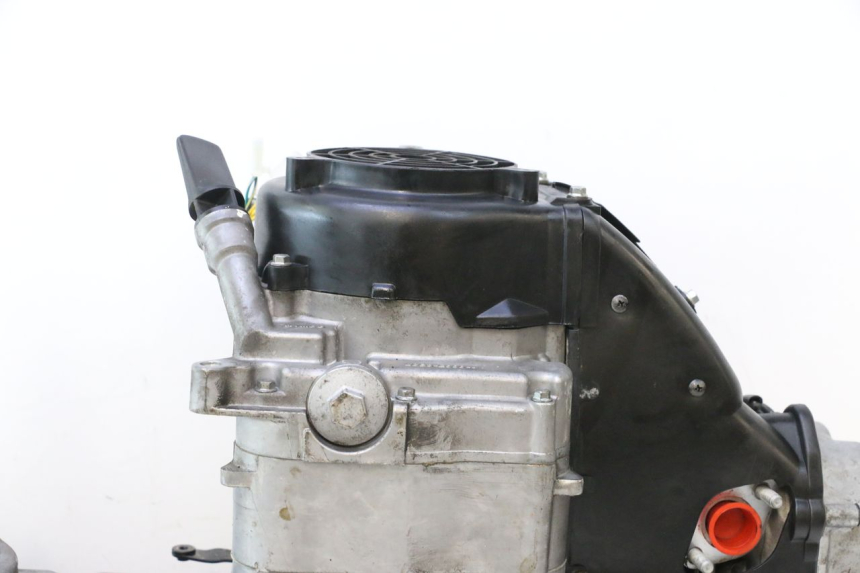 photo de MOTOR KYMCO AGILITY CITY 16P 125 (2015 - 2024) - Vista de perfil
