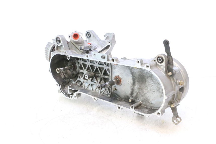 photo de MOTOR KYMCO AGILITY CITY 2T 50 (2008 - 2016) - Detalhes característicos