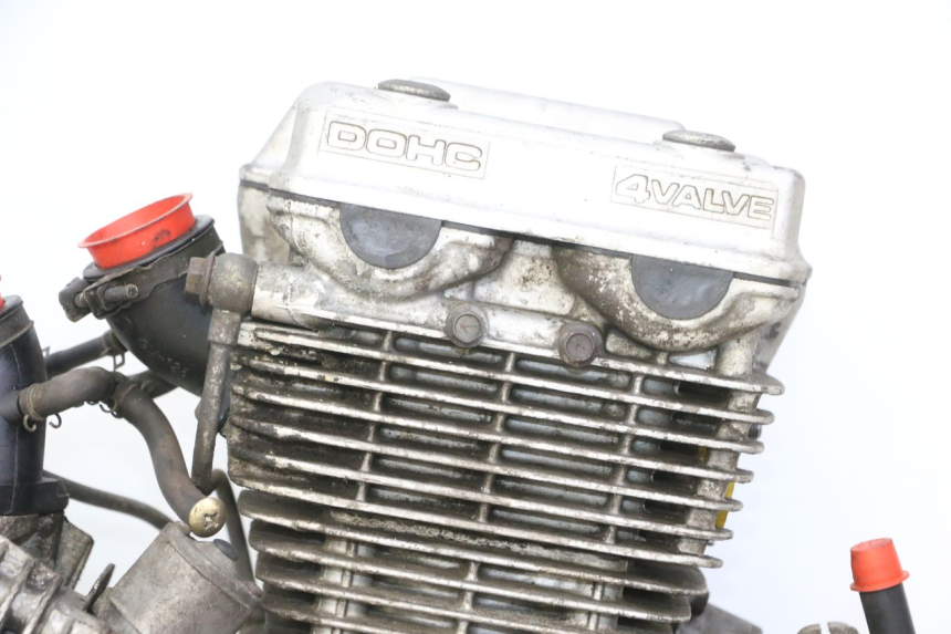 photo de MOTOR HYOSUNG GV AQUILA 125 (2000 - 2009) - Zoom do estado de desgaste