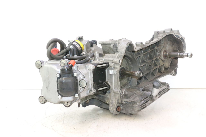 photo de MOTOR APRILIA ATLANTIC S 125 (2010 - 2013) - Pontos de fixação