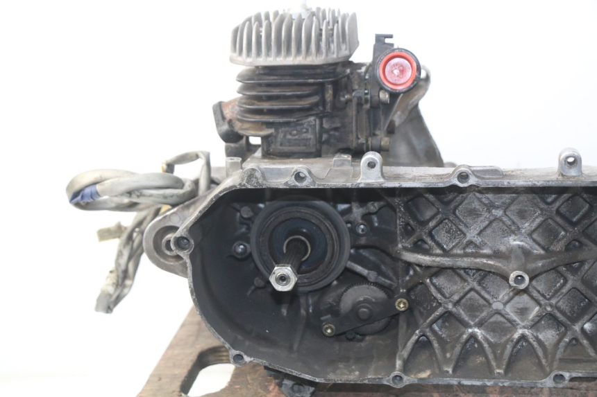 photo de MOTOR MBK BOOSTER SPIRIT NAKED 50 (2004 - 2017) - Vista de perfil