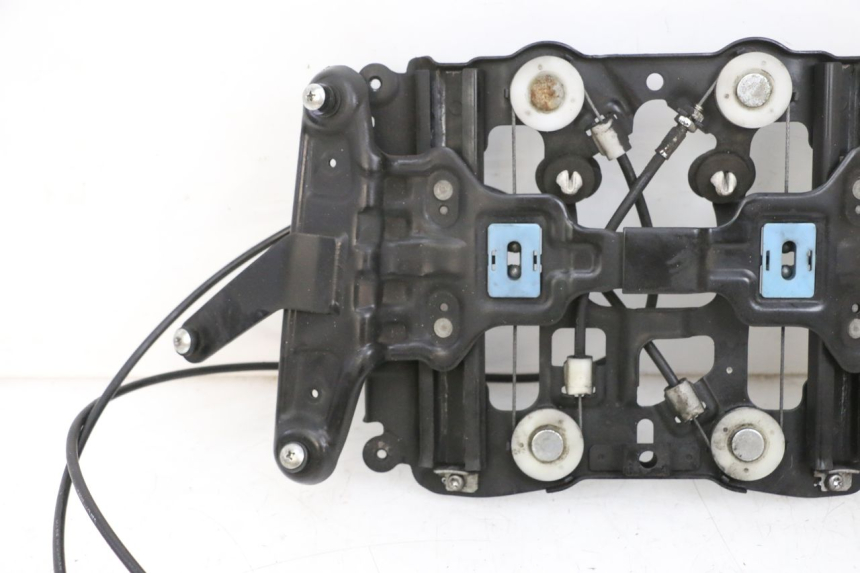 photo de MOTOR DE BOLHA SUZUKI BURGMAN 650 (2013 - 2020) - Vista de perto