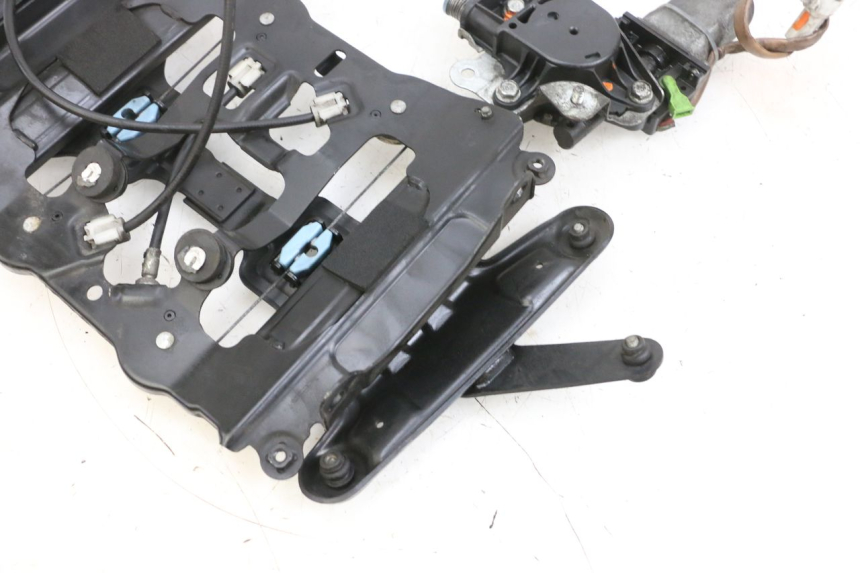 photo de MOTOR DE BOLHA SUZUKI BURGMAN 650 (2013 - 2020) - Estado da superfície