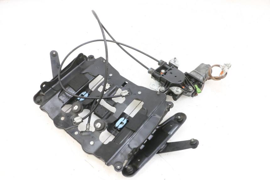 photo de MOTOR DE BOLHA SUZUKI BURGMAN 650 (2013 - 2020) - Peça verificada