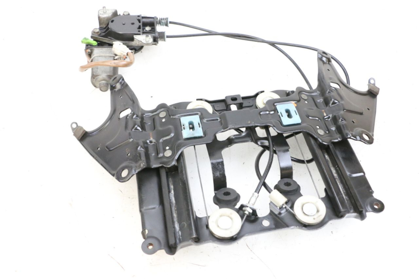 photo de MOTOR DE BOLHA SUZUKI BURGMAN EXECUTIVE ABS 650 (2006 - 2012) - Ampliação dos componentes