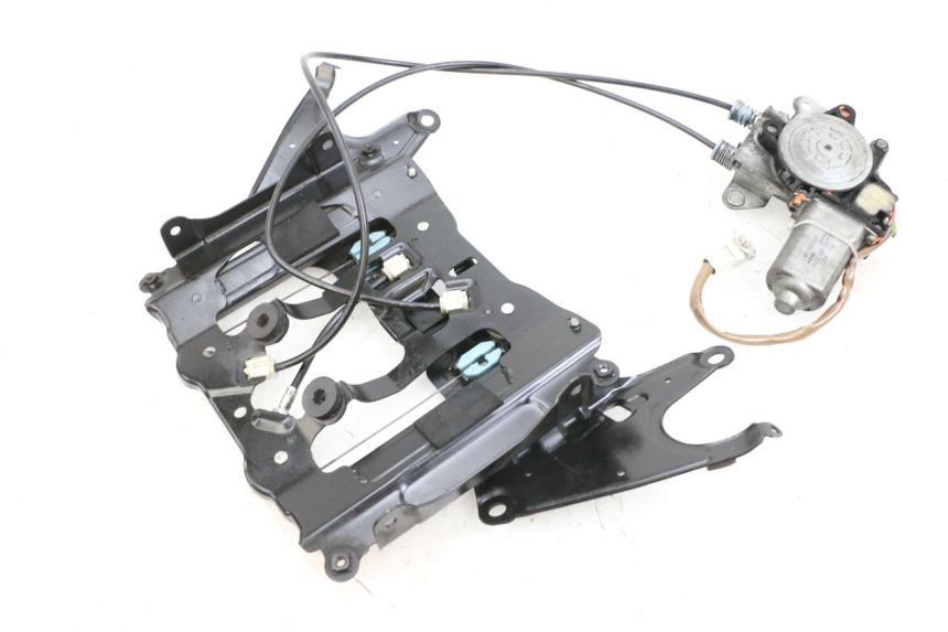 photo de MOTOR DE BOLHA SUZUKI BURGMAN EXECUTIVE ABS 650 (2006 - 2012) - Marcações e referências