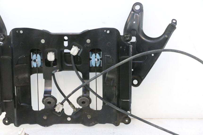 photo de MOTOR DE BOLHA SUZUKI BURGMAN EXECUTIVE ABS 650 (2006 - 2012) - Vista geral