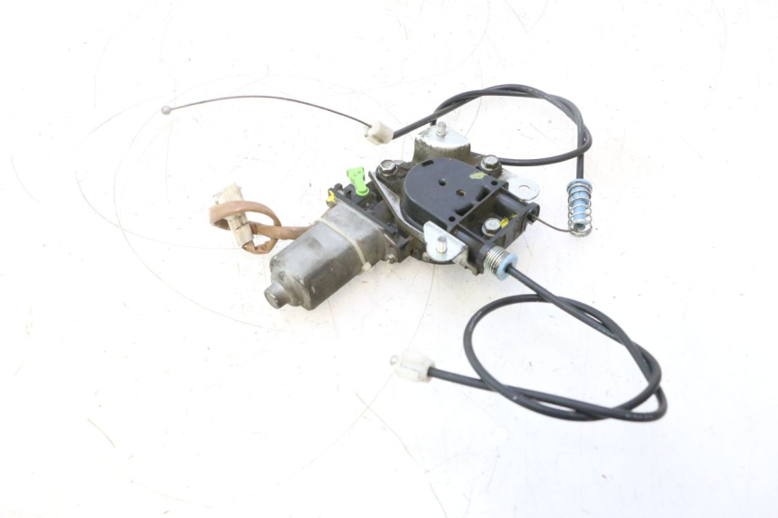 photo de MOTOR DE BOLHA SUZUKI BURGMAN EXECUTIVE ABS 650 (2006 - 2012) - Detalhe da peça