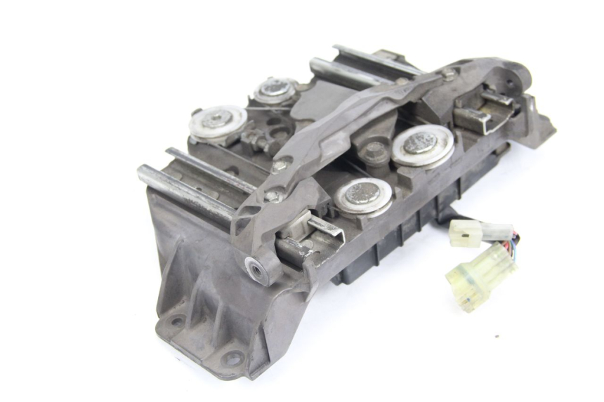 photo de MOTOR DE BOLHA YAMAHA FJR ABS 1300 (2006 - 2012) - Ampliação técnica